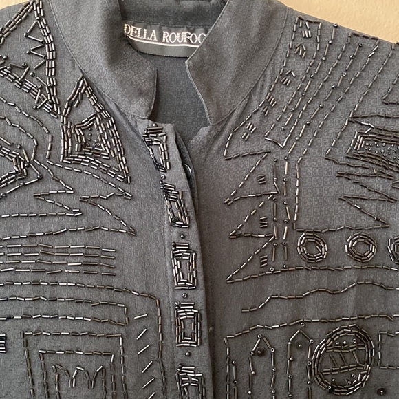 100%silk women’s long sleeve button down beaded black  size 8 - Picture 14 of 17